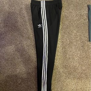 Adidas athletic pants/ brand new but no tags